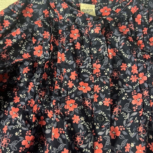 4/$15 OSHKOSH flowers blouse size 4T - Picture 2 of 5